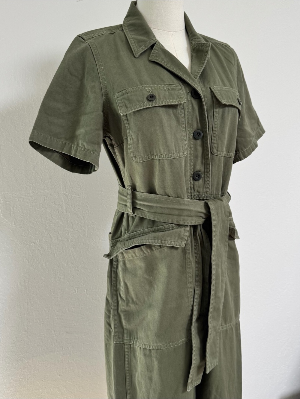 Madewell Utility Short-Sleeve Jumpsuit in Olive Green (Petite S) - Picture 5 of 14